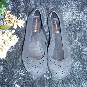 MERRELL SLIP ON'S  11